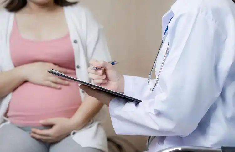 综合考虑孕妇情况
