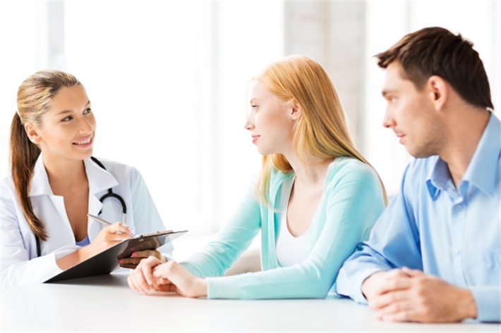 避免过多人员参与