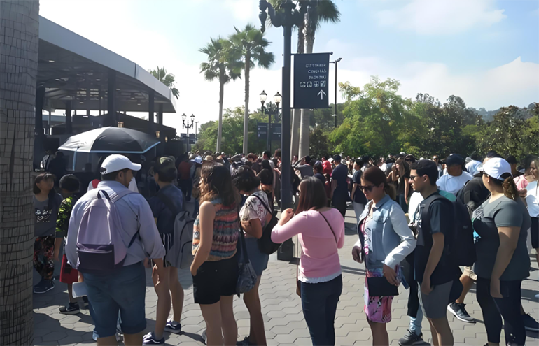 适应异国文化生活